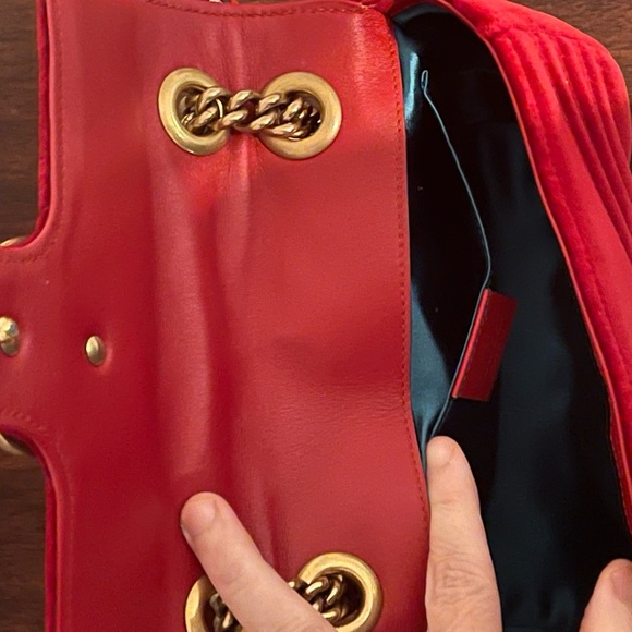 Gucci Marmont Red Crossbody Bag - Picture 5 of 9